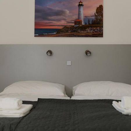 Gray House Apartman Apartman Pápa Kültér fotó