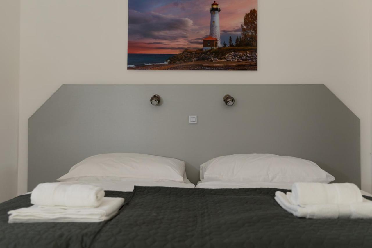 Gray House Apartman Apartman Pápa Kültér fotó